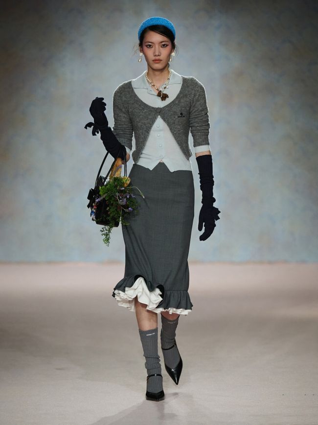 SHUSHU/TONG SHUSHU/TONG