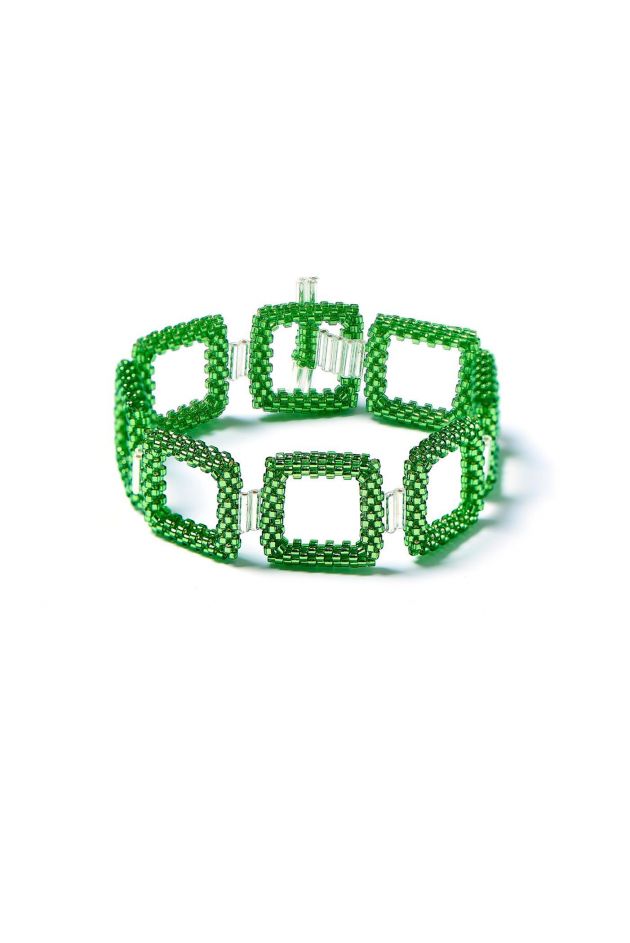 Beaded Breakfast Браслет из квадратных звеньев, цвет зеленый - изображение 1