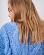 Шерстяной свитер «Лук» с круглым вырезом, цвет голубой - миниатюра 5