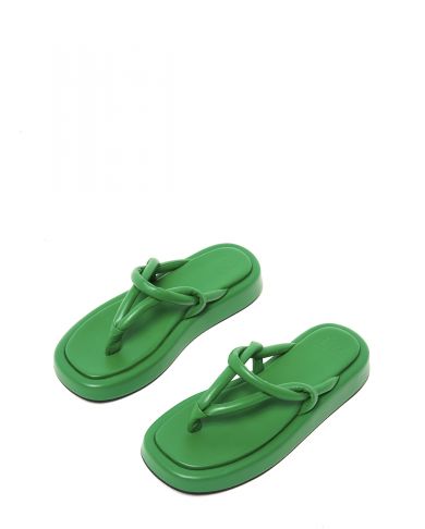 Кожаные дутые сандалии флип-флоп