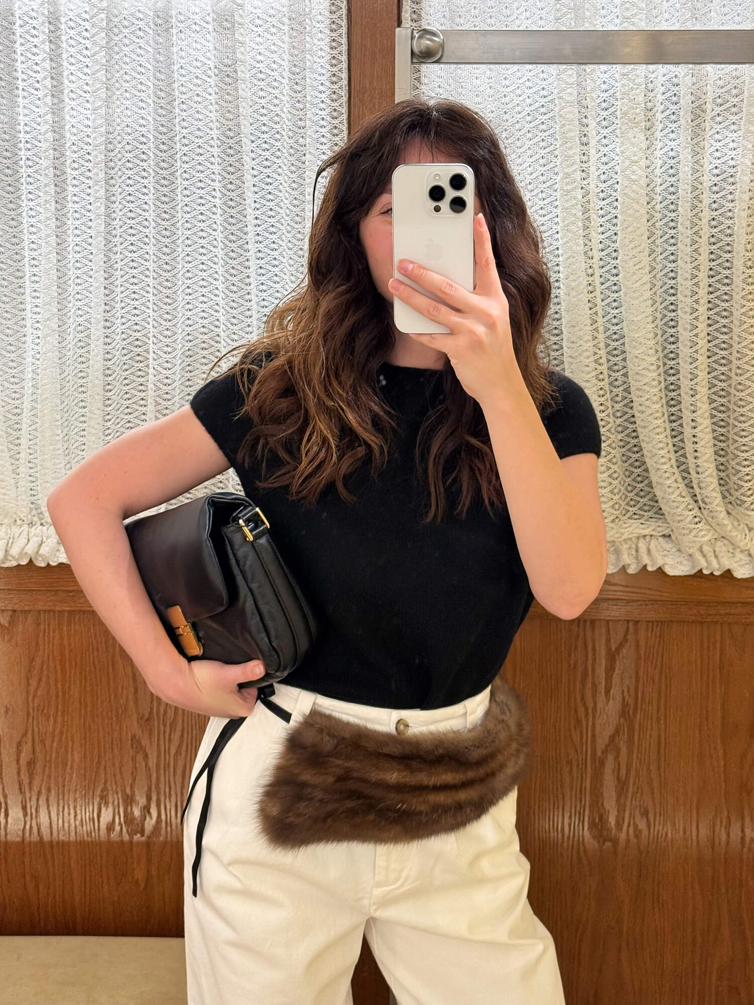 Телеграм-канал Марии Теблоевой про фэшн, быт, дизайн, покупки и находки: «Агентство лунный свет».