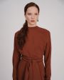Erika Cavallini Платье макси Piera с поясом и разрезами, цвет коричневый - миниатюра 4