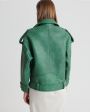 Кожаная куртка оверсайз с эффектом потертости, цвет зеленый - миниатюра 6