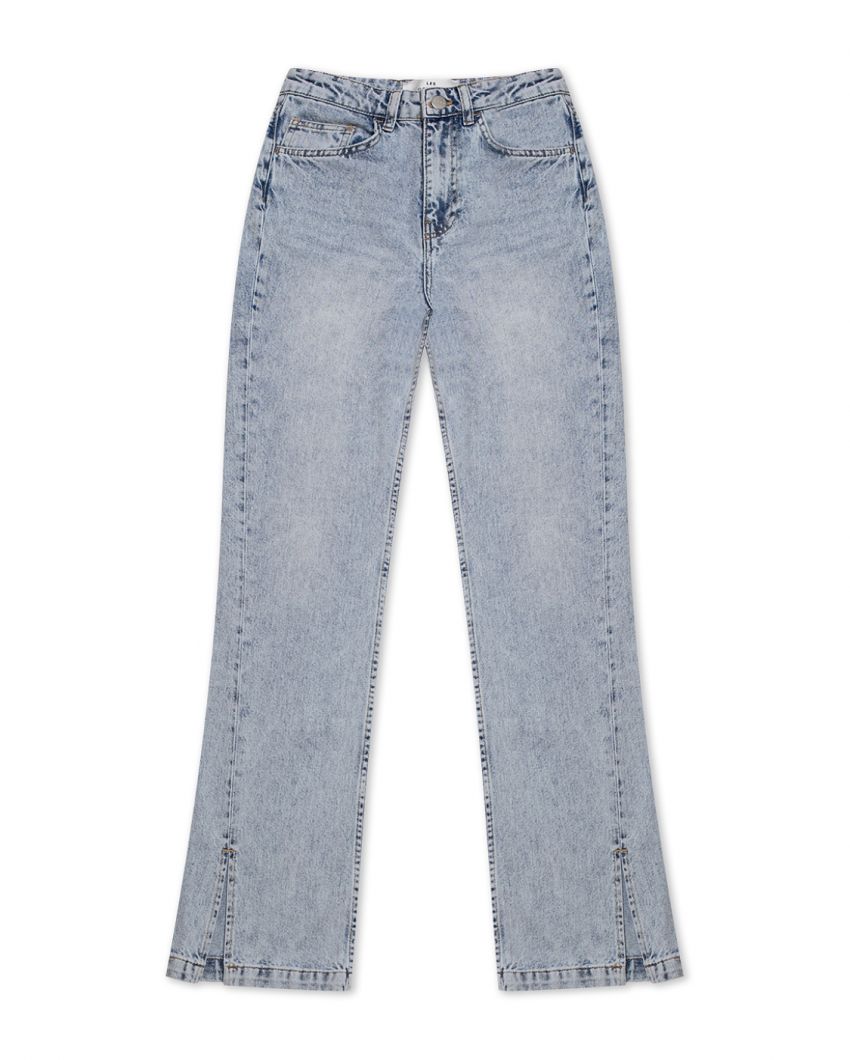 Расклешенные джинсы с разрезами