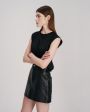 Кожаная юбка мини в стиле 70-х, цвет черный - миниатюра 3