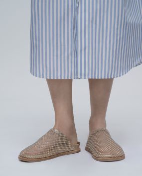 Кожаные мюли со стразами