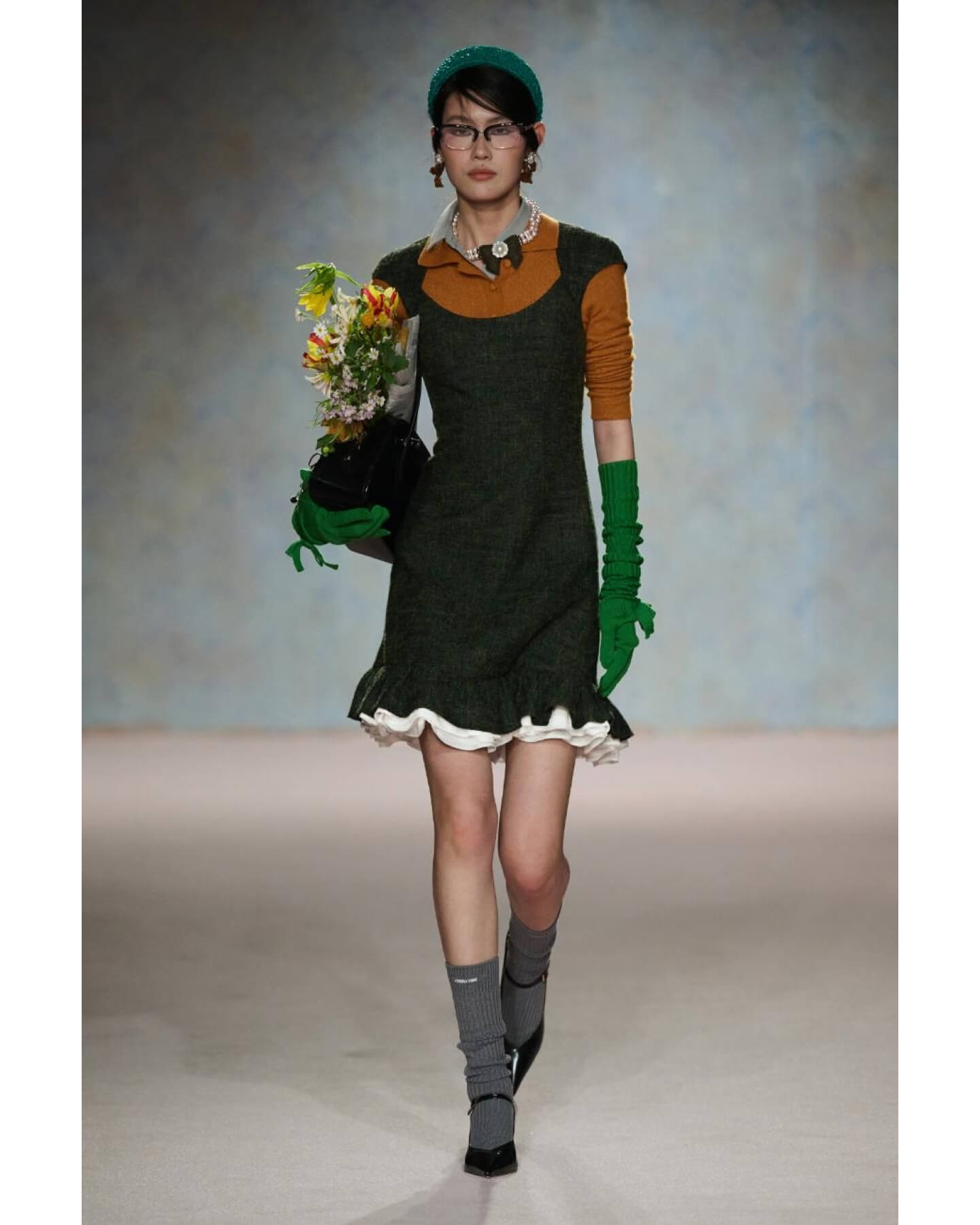 SHUSHU/TONG FW '25/26. Источник: SHUSHU/TONG