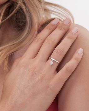 Кольцо с лунным камнем Water