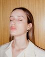 10.ТЕНГРАН Серьги Ribs Hoops, цвет серебряный - миниатюра 5