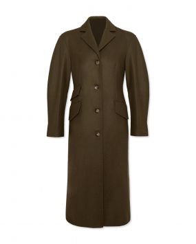 Однобортное пальто с объемными рукавами