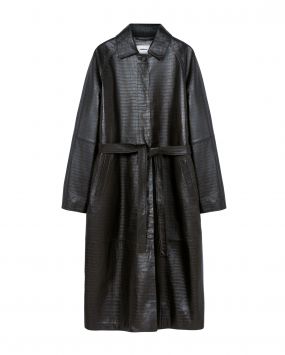 Плащ из кожи