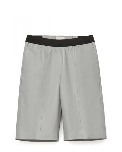 Бермуды Piren из кожи с эластичным поясом